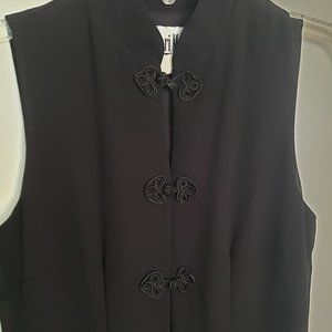 Elegant, black, sleeveless pants & top combo, Sz 6